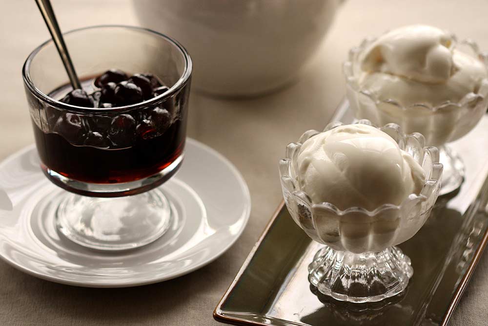 Fior di Latte gelato with amarene cherries
