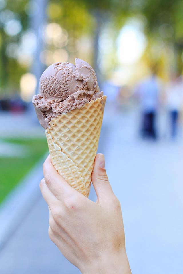 Ice cream is harder and more brittle structure then gelato