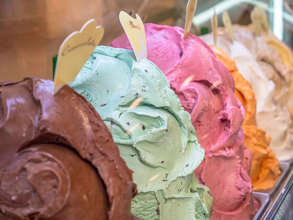 High piles of gelato mean more surface area for oxidation and structural degradation