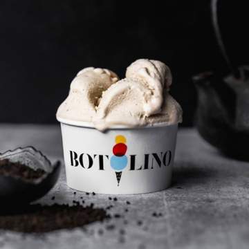 16 Live Gelato flavors at Botolino Botolino Gelato - A cup with Sensational Vanilla Gelato